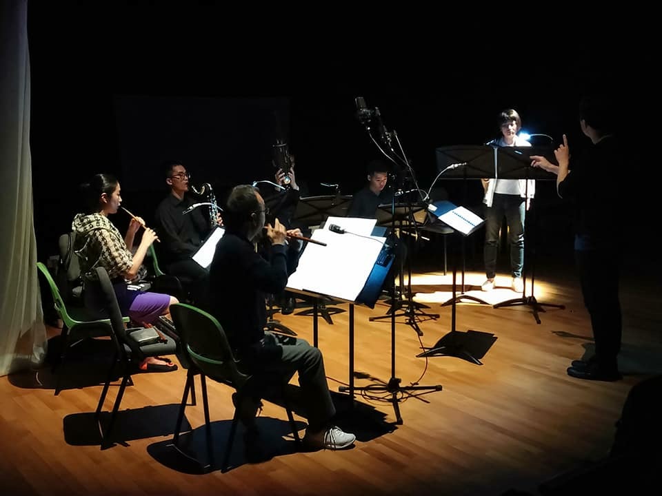 87076094-53C9-4D7E-967E-27900F462653